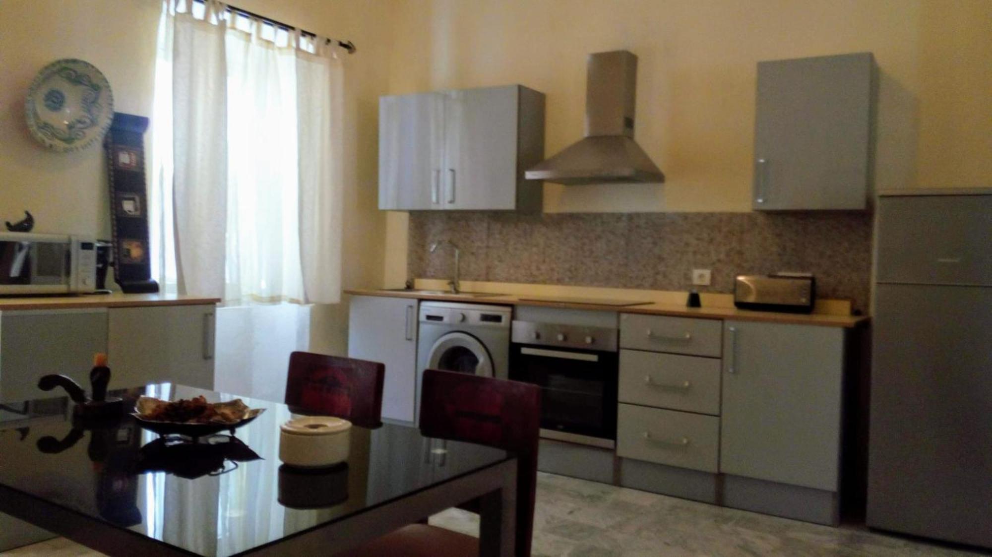 Apartamentos Jp Fregenal Fregenal de la Sierra Ngoại thất bức ảnh