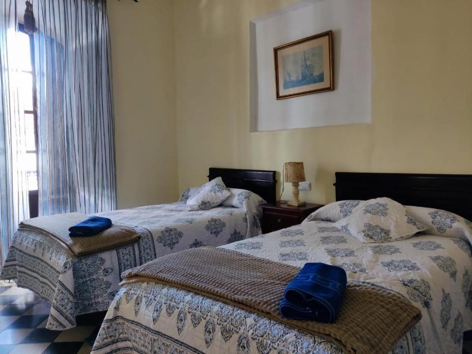Apartamentos Jp Fregenal Fregenal de la Sierra Ngoại thất bức ảnh