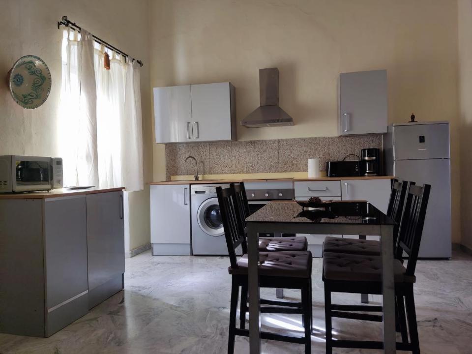 Apartamentos Jp Fregenal Fregenal de la Sierra Ngoại thất bức ảnh